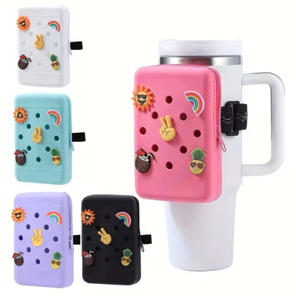Mini cartera tipo crocs con pines para quencher