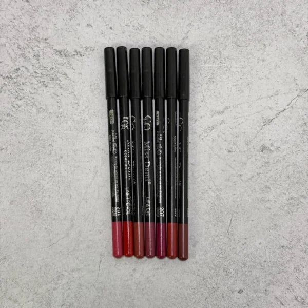 Delineador de labios 2 en 1